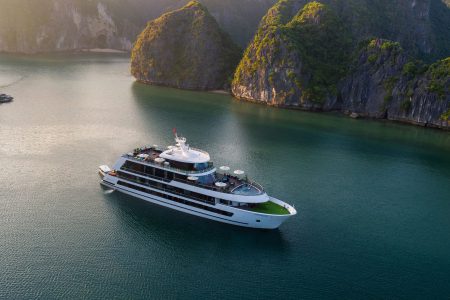 STELLAR OF THE SEAS CRUISES – A LUXURY 5 STAR CRUISE IN LAN HA BAY