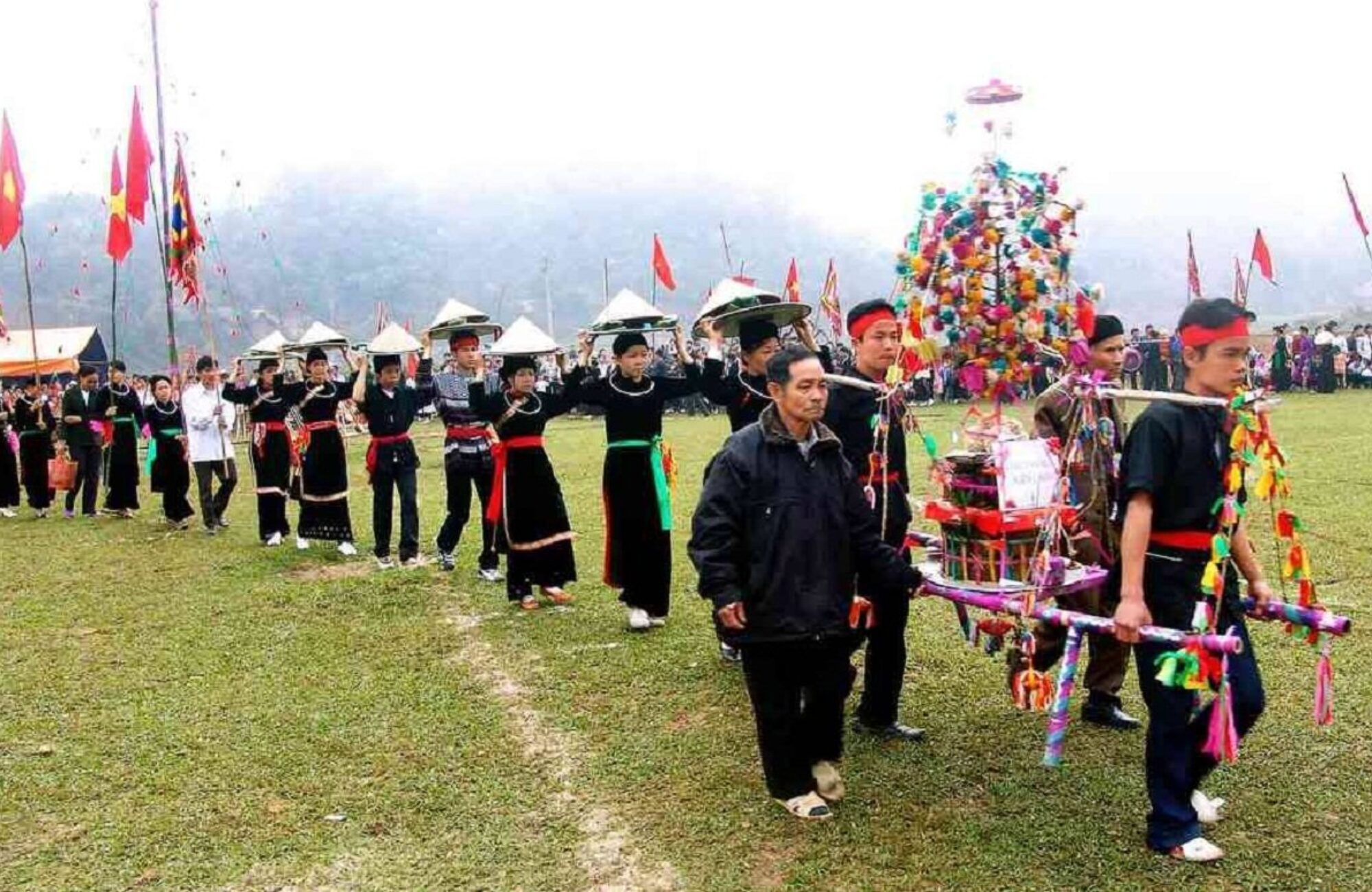 Tour Du Lịch Ghép Đoàn