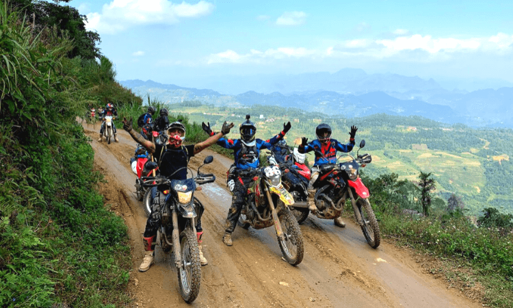 Tour Du Lịch Ghép Đoàn