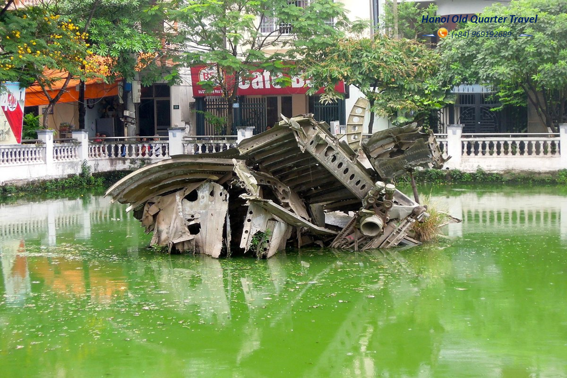 Hanoi Sightseeing Motorbike Tour