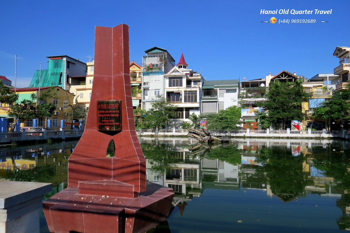 Hanoi Sightseeing Motorbike Tour