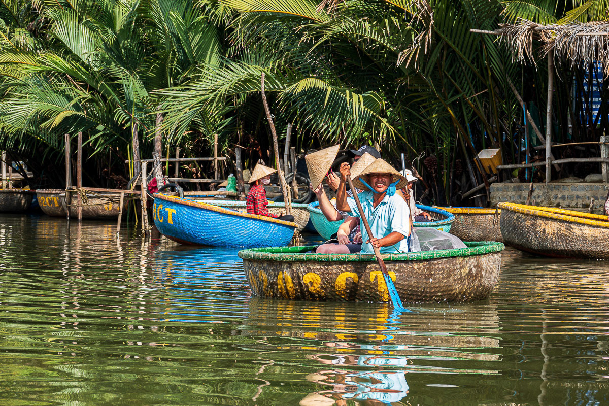 CAM THANH COCONUT VILLAGE -SMALL GROUP TOUR