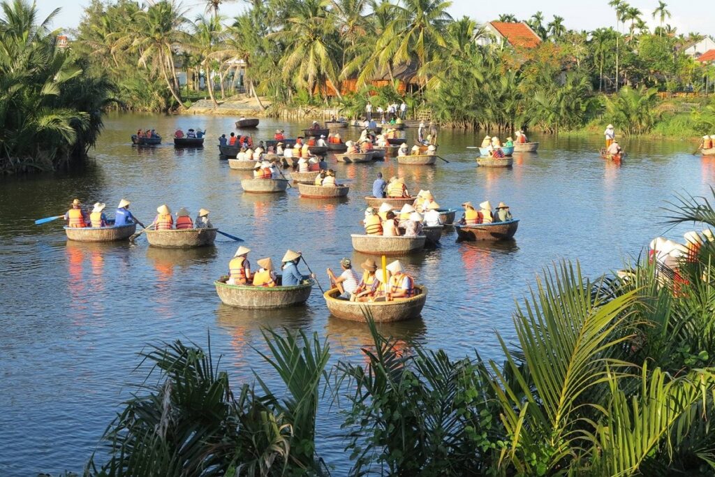 CAM THANH COCONUT VILLAGE -SMALL GROUP TOUR