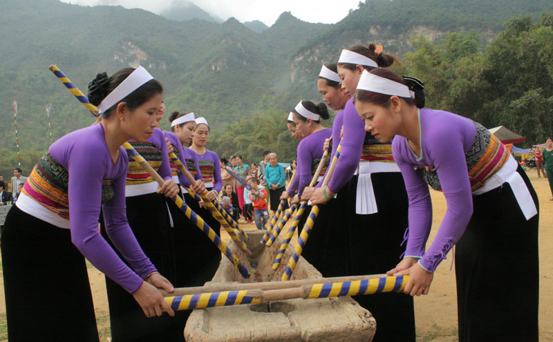 Tour Du Lịch Ghép Đoàn