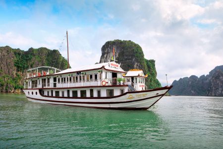 Ha Long- Cozy Bay Classic Cruise⭐⭐⭐