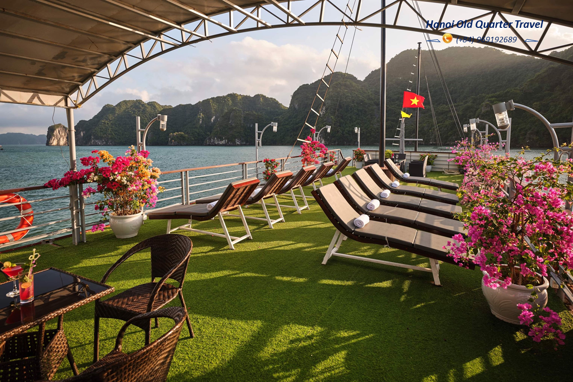 Lavender Elegance Cruise – A 4 Star Cruise in Ha Long.