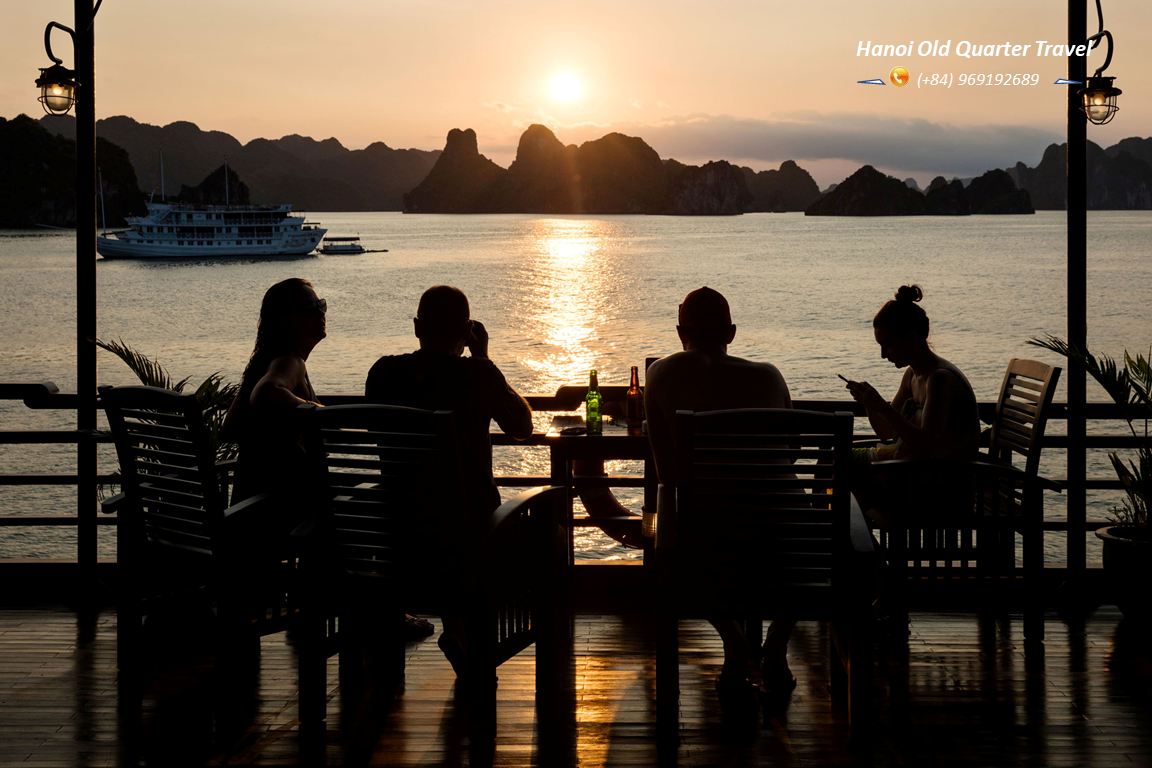 Pelican Classic Cruises- A 4 Star Cruise In Ha Long Bay